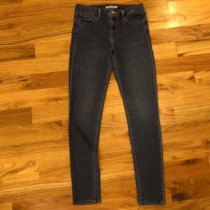 Levi’s 720 High Rise Super Skinny Jeans